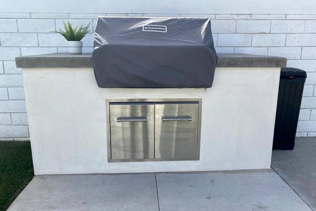 Steps To The Beach, Pacific City And Main Street - #2 Huntington Beach Exterior foto